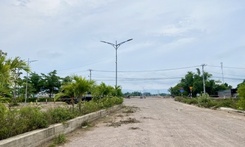 Bán lô đất đối diện cổng chùa Thiên Hưng, An Nhơn (giá chỉ 1ty380)