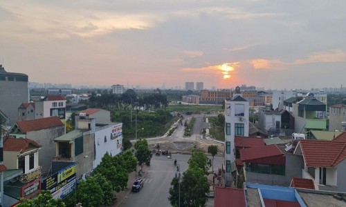 Bán nhà 5 tầng tại trung tâm phường Trâu Quỳ, quận Gia Lâm, Hà Nội.