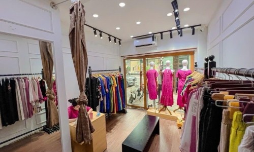 Bán nhà mặt phố Bà Triệu -  Kinh doanh đỉnh – Khu vực hiếm nhà bán –