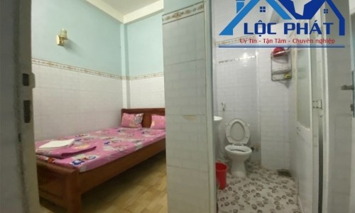 Bán nhà nghỉ 12 phòng, TP Biên Hòa Đồng Nai giá 4 tỷ