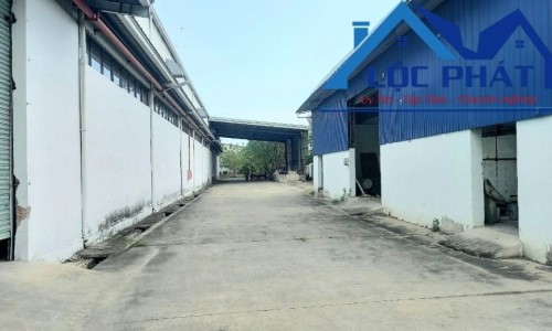 Cần chuyển nhượng nhà xưởng lô góc 2 mặt tiền tại KCN Nhơn Trạch,
