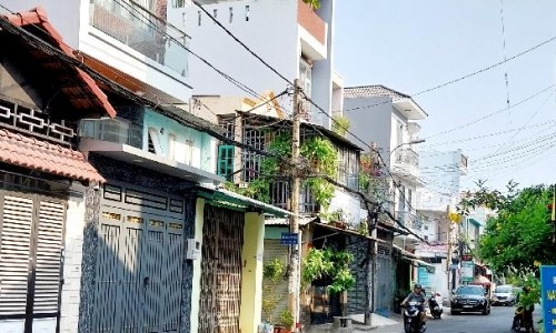 Chợ Tân Hương, Quận Tân Phú. Hẻm Nhựa 8m, Thông, Kinh Doanh Tốt. 4 x