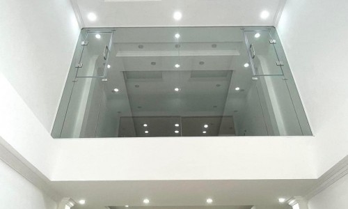 Cho thuê cả nhà 6 tầng thang máy mới xây ở Giáp Nhị, Hoàng Mai. 30tr