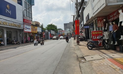 Cho thuê nhà 1T1L 3pn mặt tiền đường Võ Văn Ngân Linh Chiểu