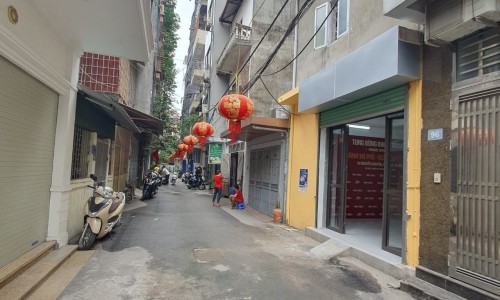 Cho thuê nhà ngõ phố Nguyễn Khuyến, Văn Quán, Hà Đông, DT 50mx 3