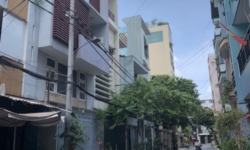 Nhà bán gấp 5x16m 3 lầu Mặt tiền đường 8m Lê Thúc Hoạch quận Tân Phú