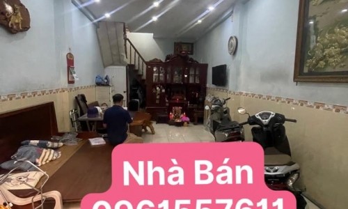 Nhà Bán Hẻm 4m Xe Hơi Đỗ Cửa, Nguyễn Trãi, Quận 1, 230tr/m2
