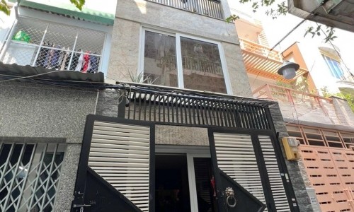 Nhà mới 5 tầng hẻm thông đường Nguyễn Tri Phương P9Q10
