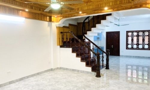 Nhà mới hoàn thiện, chủ nhà cho thuê nguyên căn, Khu Vĩnh Tuy, 91m2*